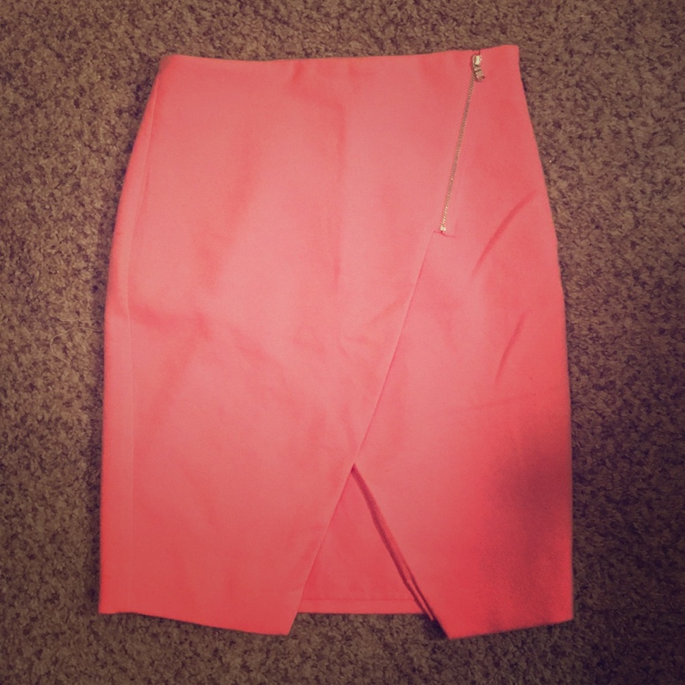 Loft - Soft, Layered, Fitted, Pink Pencil Skirt